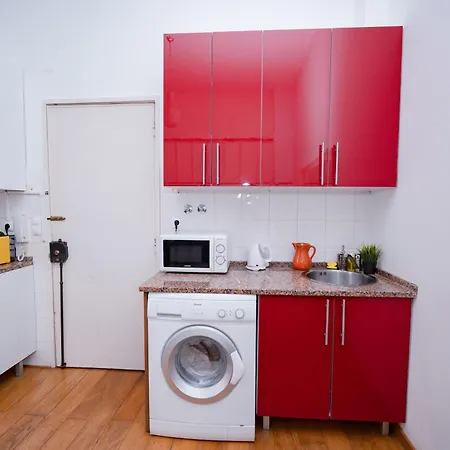 Large 1-bedroom 1 Doble Bed 1 Sofa Bed 1 Bathroom Duplex Prime Location Hostel *