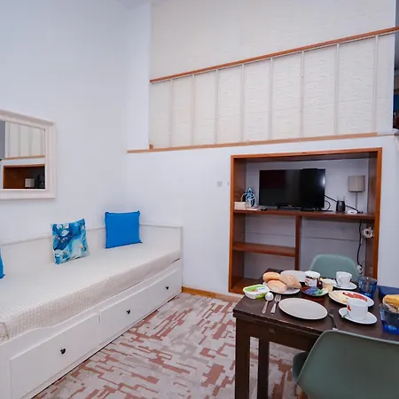 旅馆 Large 1-bedroom Duplex Prime Location *